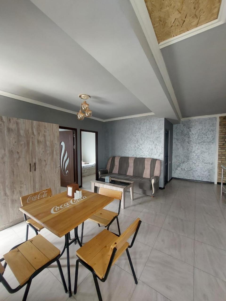Hotel Maruna Севан Екстериор снимка